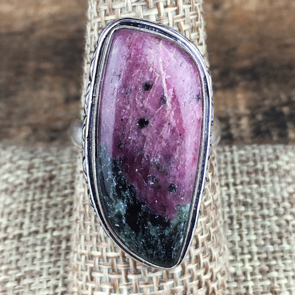 Ruby In Zoisite Stone Ring Size 8.5 - 8.75 - image 1